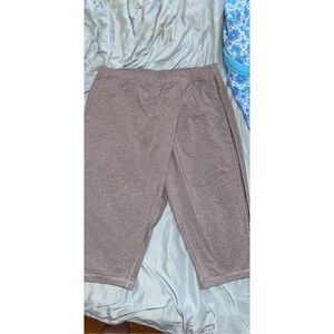 Lululemon Yogini Capri